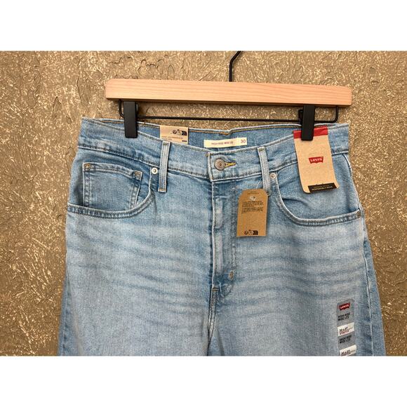 Levi Strauss Levi's High Rise Wide Leg Ankle Jeans Light Wash Denim Size 30 NEW - Picture 5 of 16